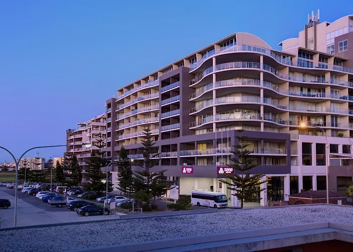 Sage Hotel Wollongong